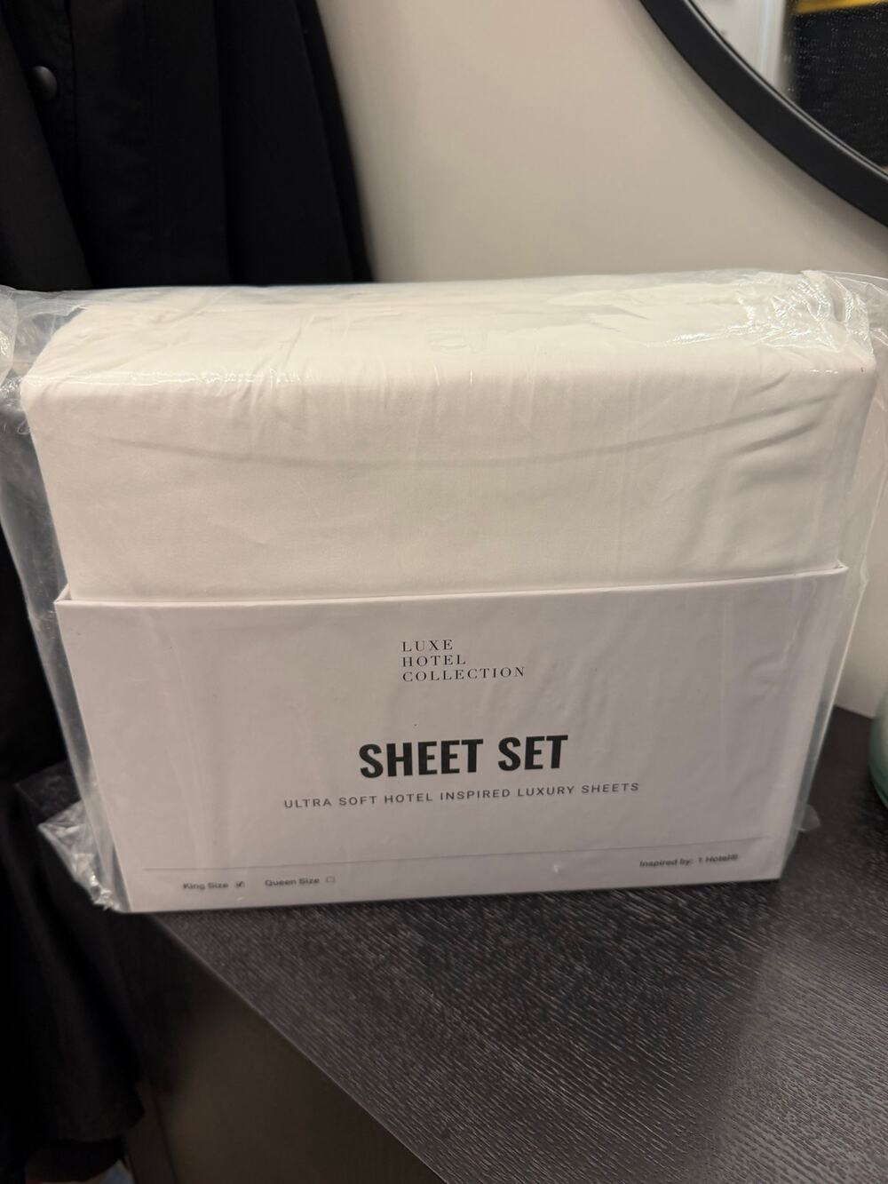Hotel Collection- SATEEN COTTON OASIS SHEET SET - King - White